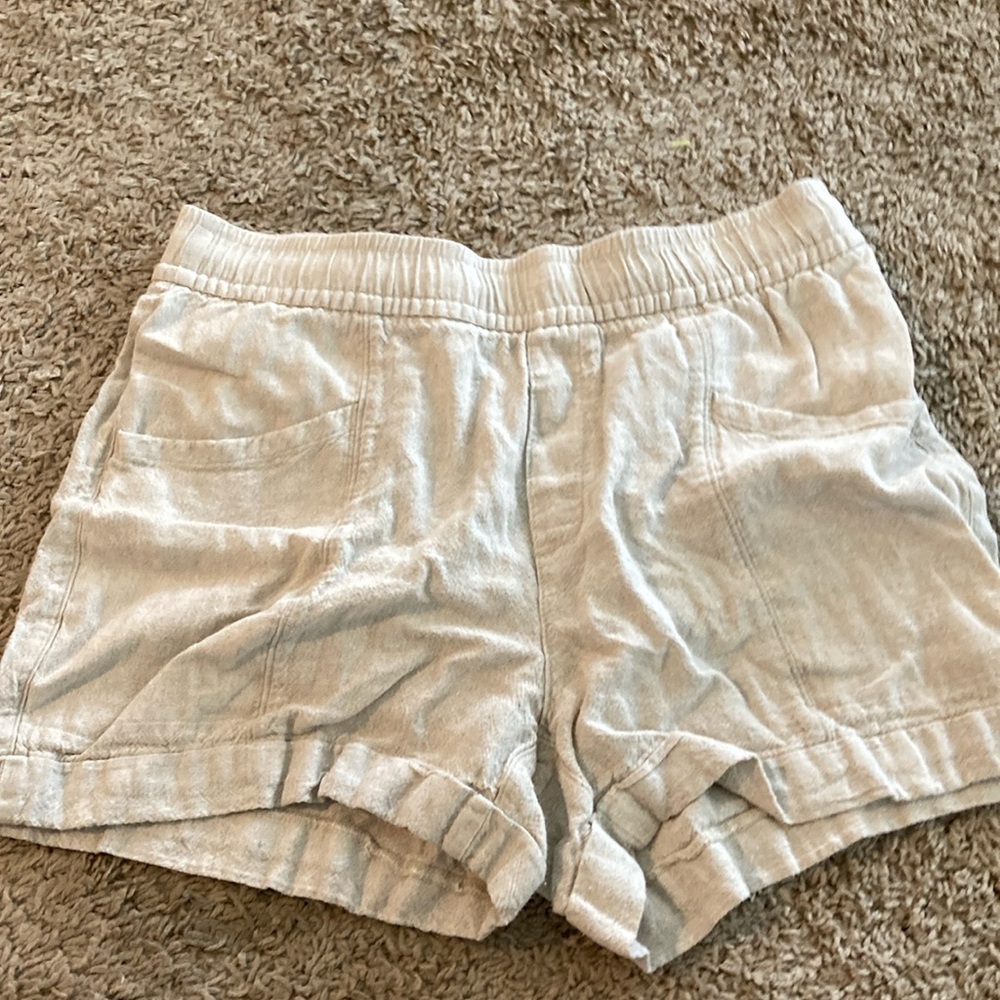 Linen shorts